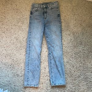 H&M high waisted jeans